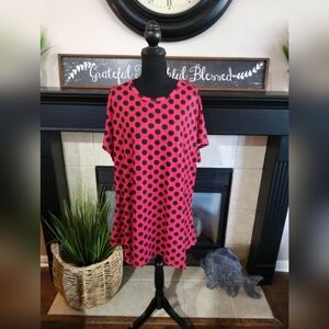 Chic Red Polka Dot Short Sleeve Top